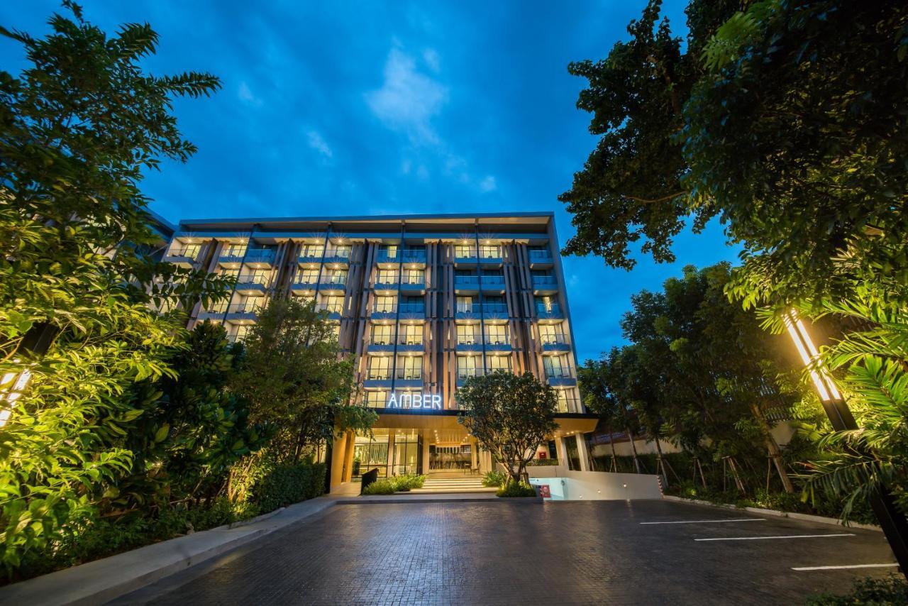 Hotel Amber Pattaya Extérieur photo